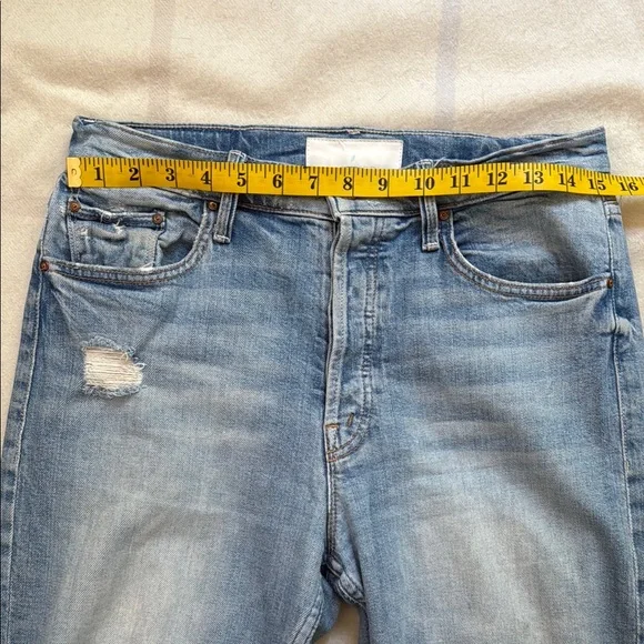 MOTHER The Tomcat Distressed Jeans Size 29 - Picture 14 of 16